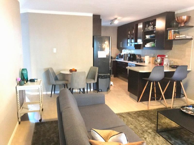 To Let 2 Bedroom Property for Rent in Tamboerskloof Western Cape